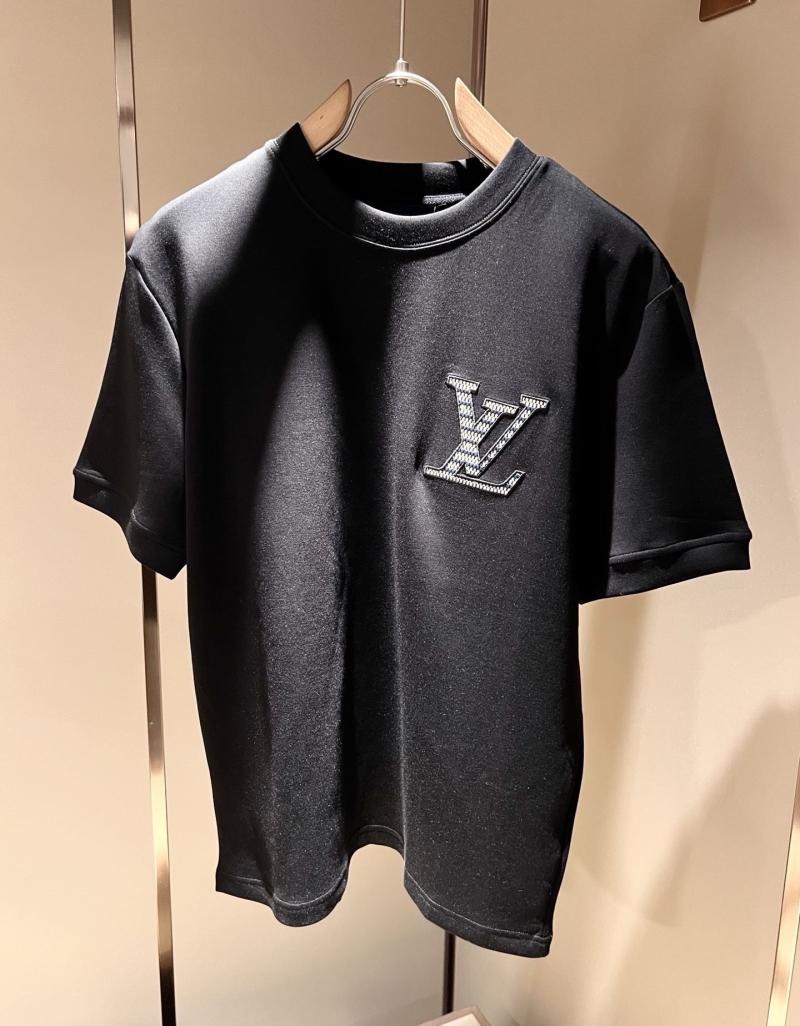 l0vis Vvtt0n t-shirt